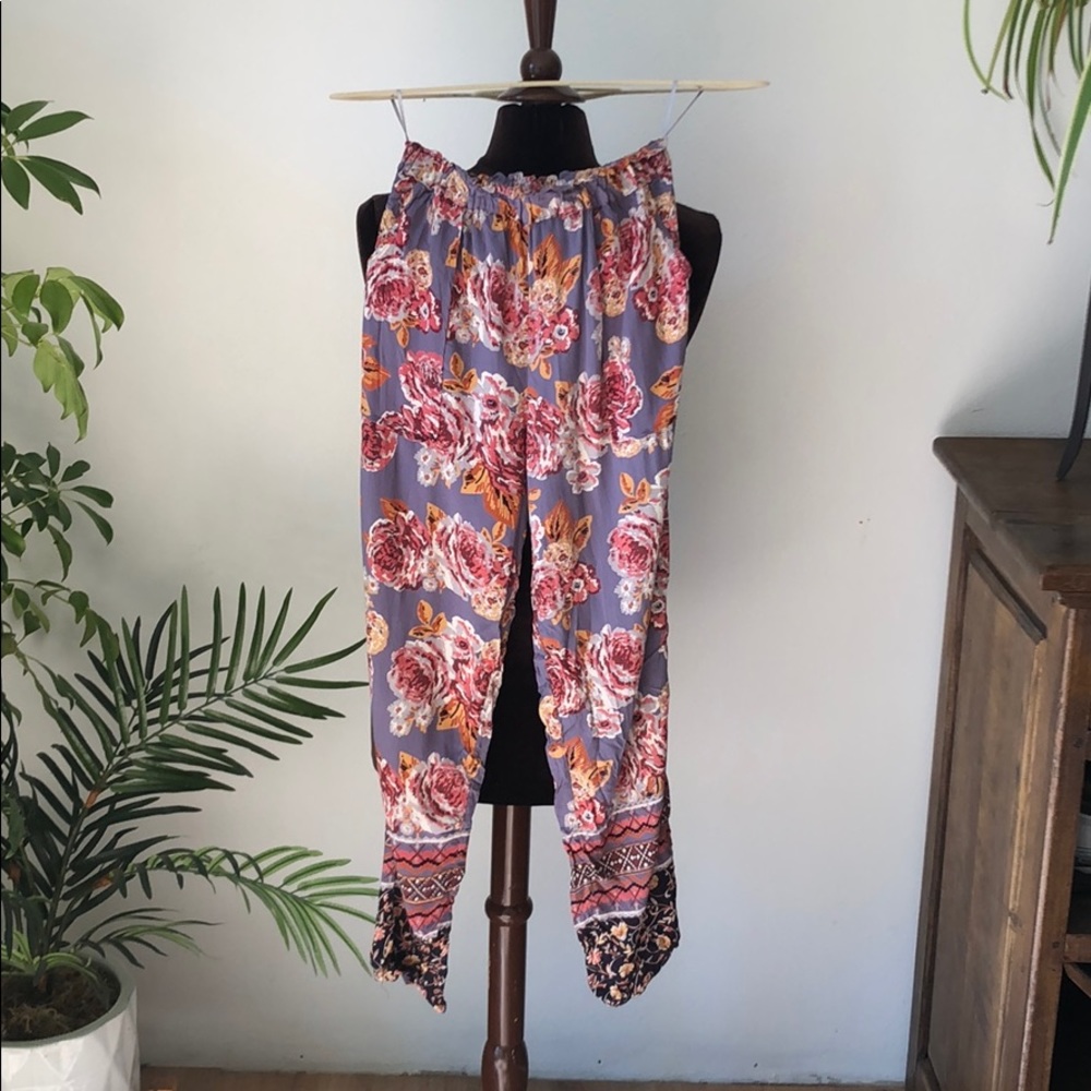 Floral Printed pants
